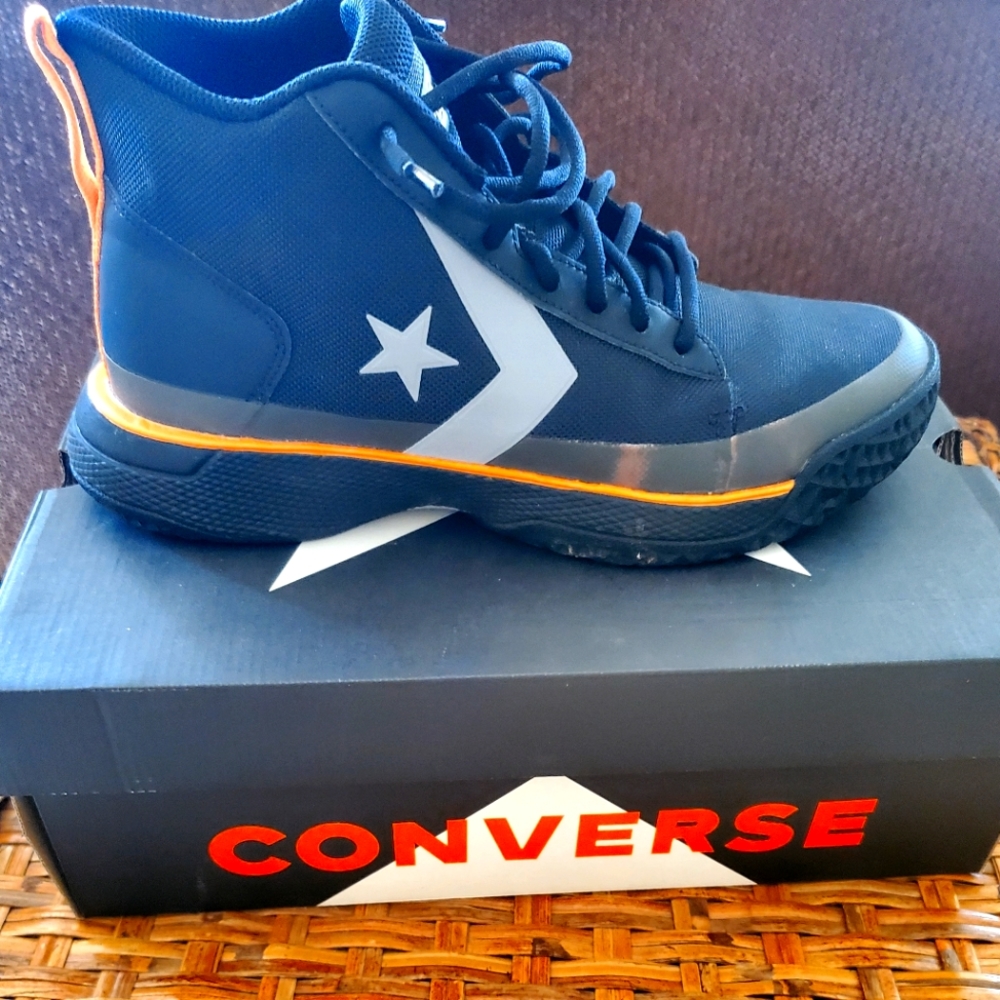 Converse High top sneakers